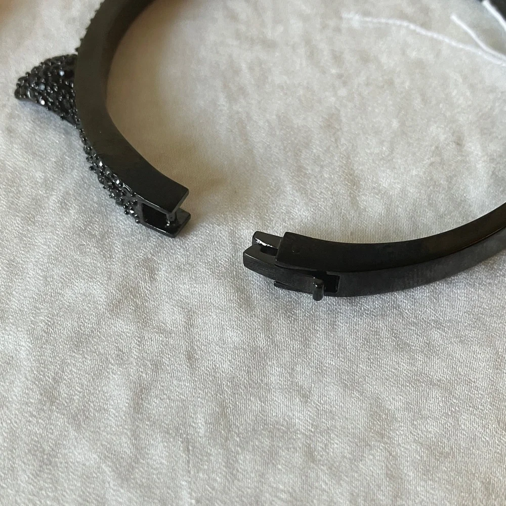 Kate Spade: Black Cat Ear “Jazz Things Up” Sparkle Bracelet- Clasp- Dust Bag - Picture 9 of 16